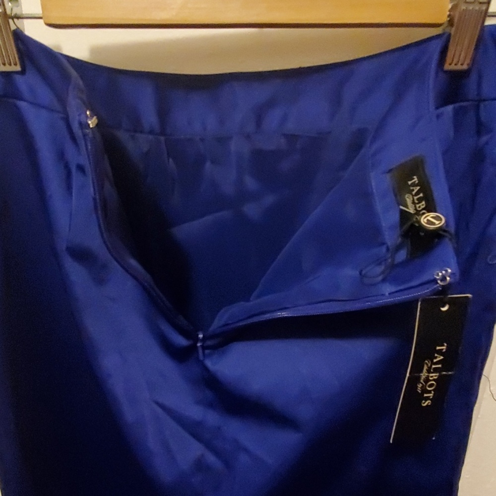 Talbots pencil skirt. - Picture 5 of 5